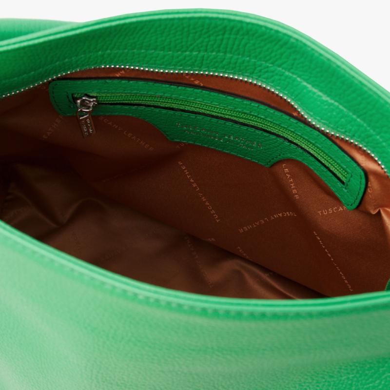 Γυναικεία τσάντα δερμάτινη   tl142087   Πράσινο   Εσωτερικό 2