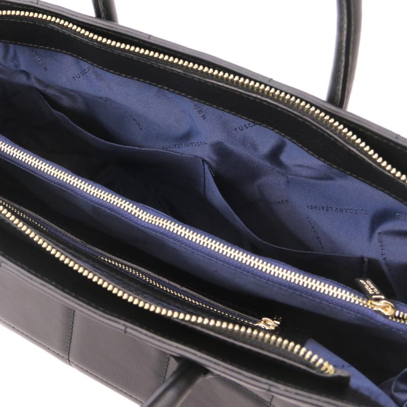 Γυναικεία τσάντα δερμάτινη TL142124 - Μαύρο - Εσωτερικό - Τσέπες