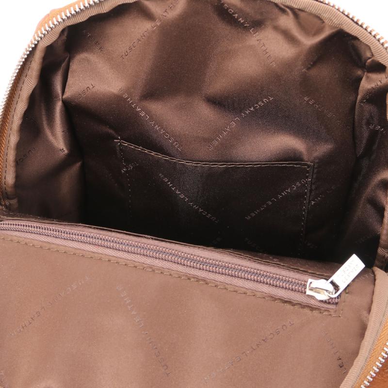 Γυναικεία τσάντα πλάτης δερμάτινη TL141905 - Κονιάκ - Εσωτερικό